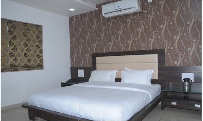 Hotel Raj Palace, Bargarh 5